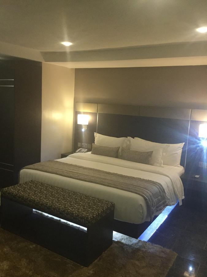 The Nook Hotel Лагос Экстерьер фото